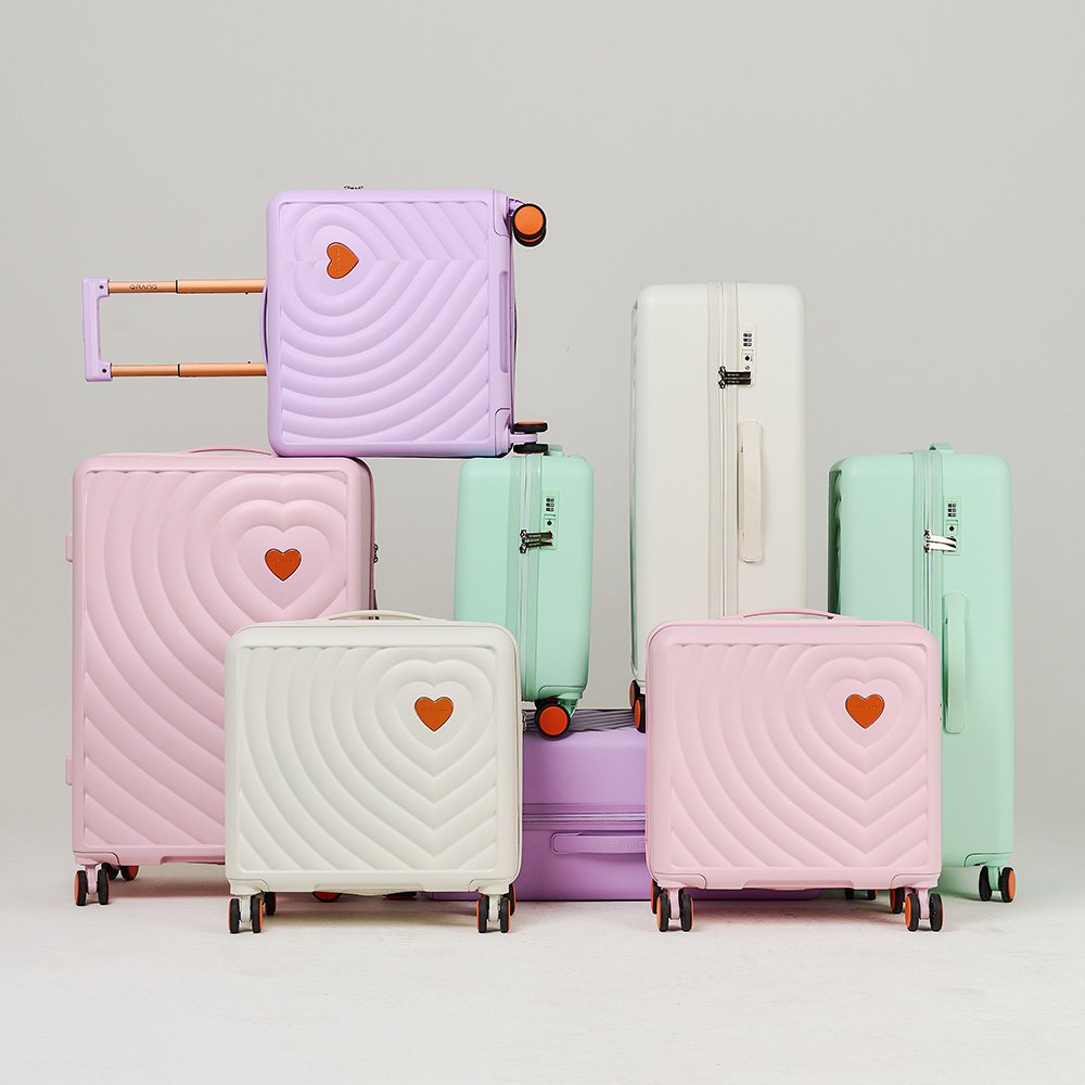 하트풀 트래블 세트 6종 하트시티 캐리어 35cm(14인치)+42cm(18인치)+72cm(28인치)+키트박스+스누피 압축 파우치 XS 큐컴+신발파우치 상세 이미지 1